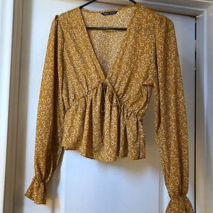 4 for $20 Shein Mustard floral peplum blouse Med